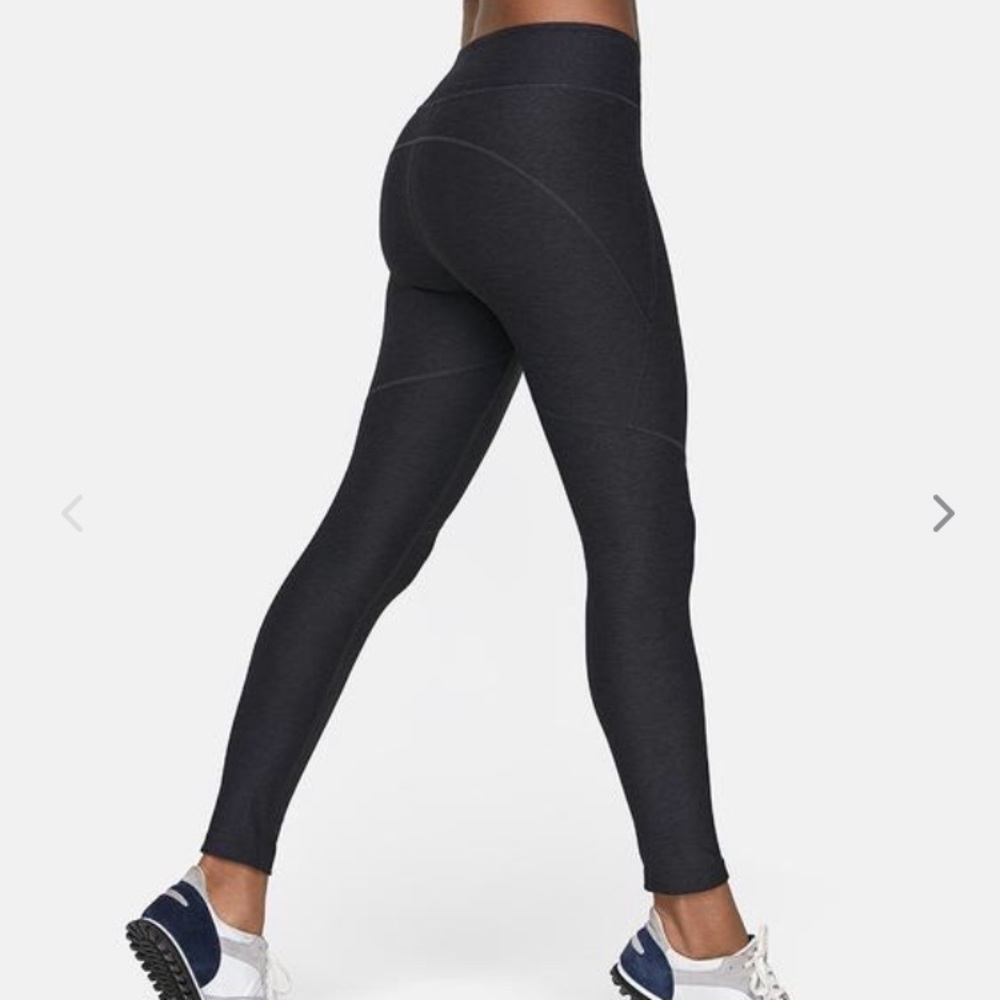 Outdoor Voices Warmup Leggings!